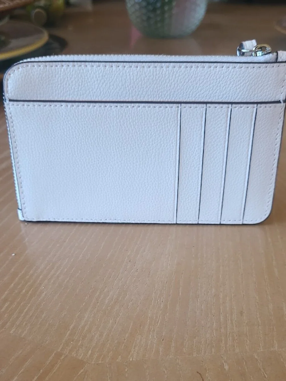 kate spade White Floral Appliqué Wristlet